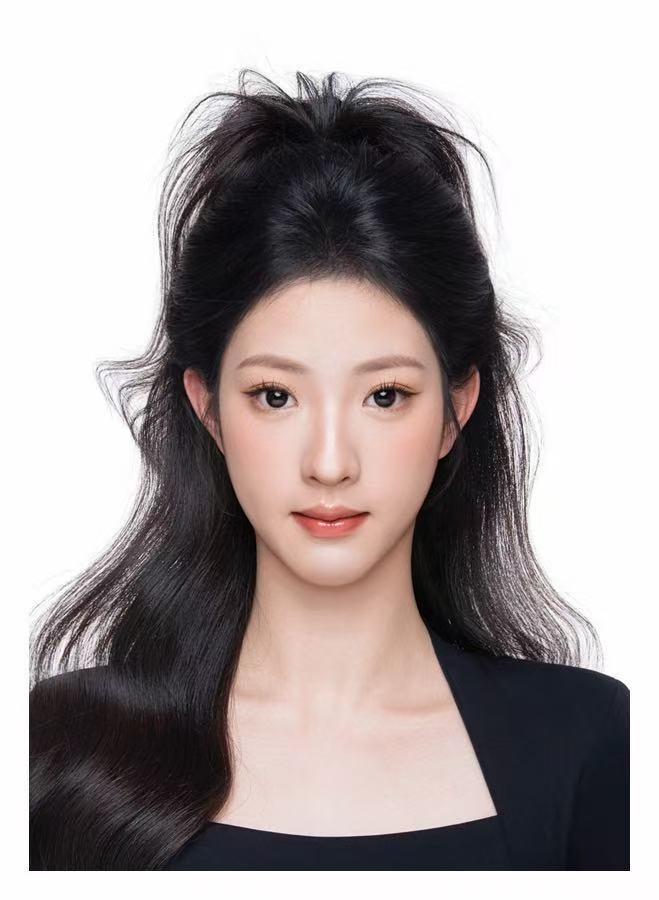 周可欣 湖北民族大学